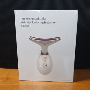 Red Light Therapy Advanced IPL Wrinkle Reducing Device - White